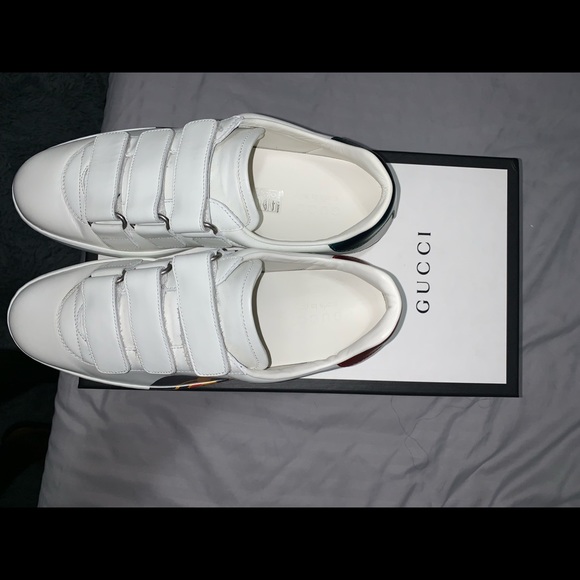 Gucci Ace Interlocking GG Leather 3 Strap Sneakers - Picture 6 of 8